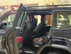 تۆیۆتا لاند کروزەر